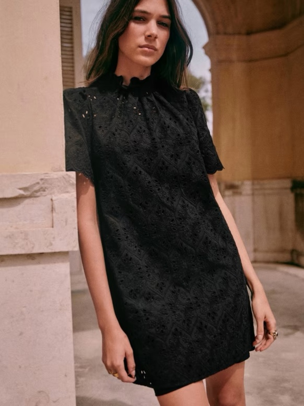 ISO BLACK LOUISON DRESS SEZANE
